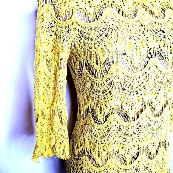 Ezra | Mustard Lace Blouse - Picture 2 of 6